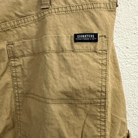 Men’s Levi Strauss cargo shorts size 38 - Picture 5 of 5